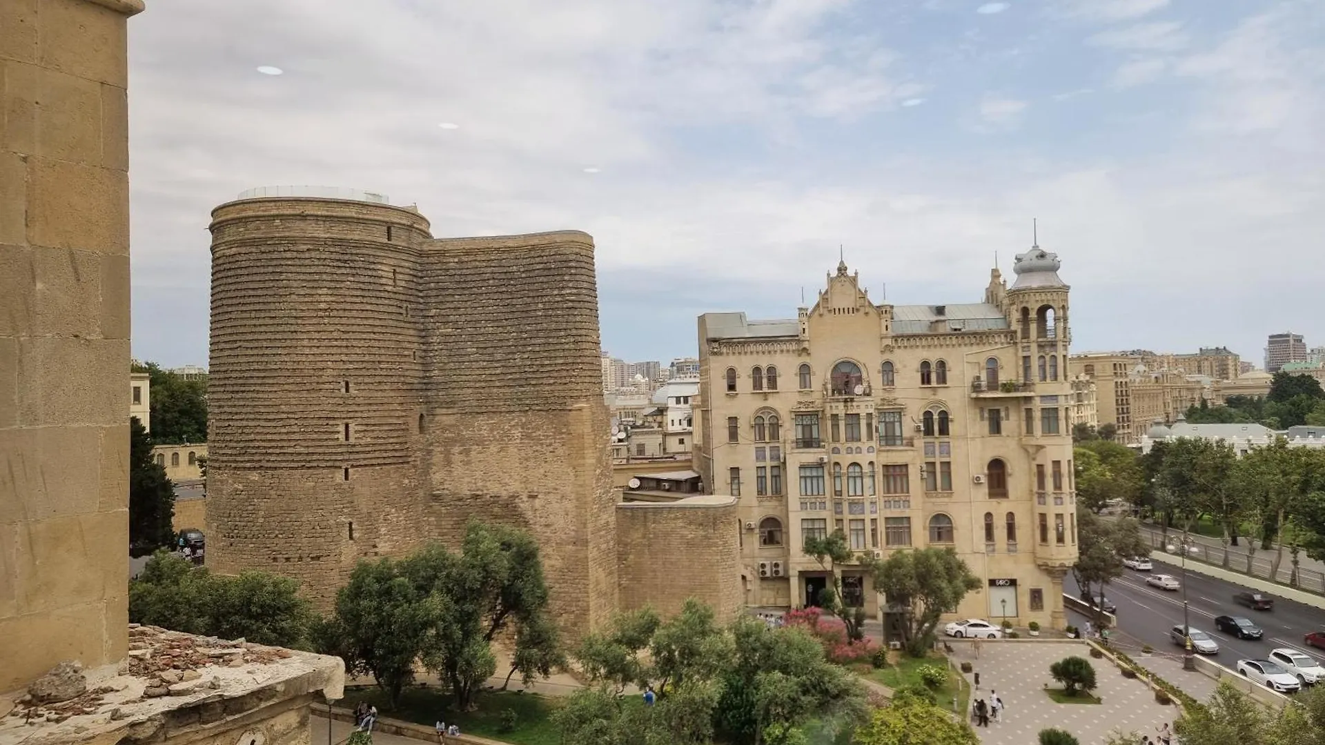 Maiden Seaside Apartment Baku